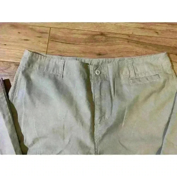 Woolrich Khakis Pants Women's Sz. 12 Cotton Blend Beige Straight Leg - Picture 2 of 5